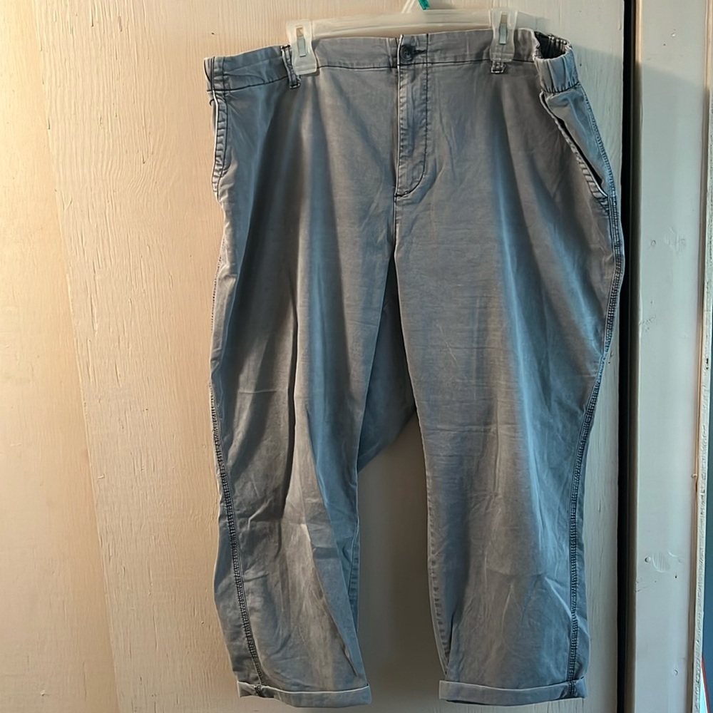 Women’s Old Navy Chico pants
